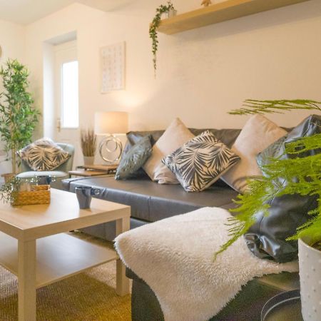 Principality Suites - Two Bed Apartment By Property Promise คาร์ดิฟฟ์ ภายนอก รูปภาพ